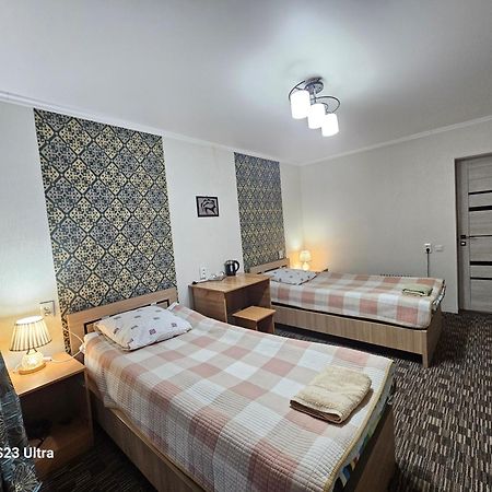 Guest House Mira Kochkor Εξωτερικό φωτογραφία