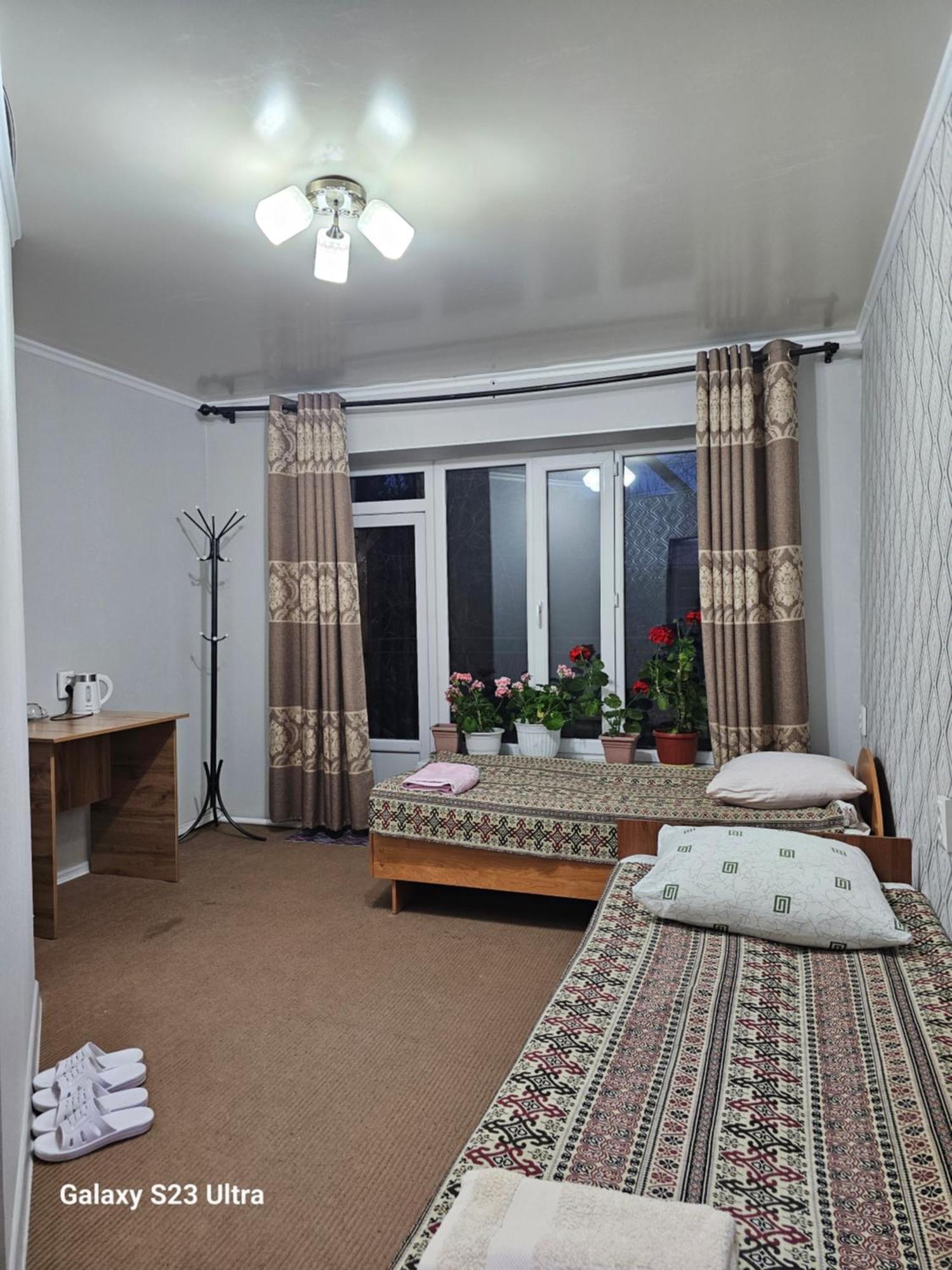 Guest House Mira Kochkor Εξωτερικό φωτογραφία